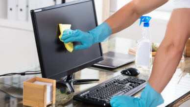 bilgisayar ekranı temizleme